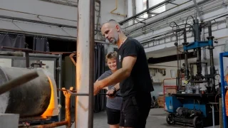 Na Verstatu foukani skla